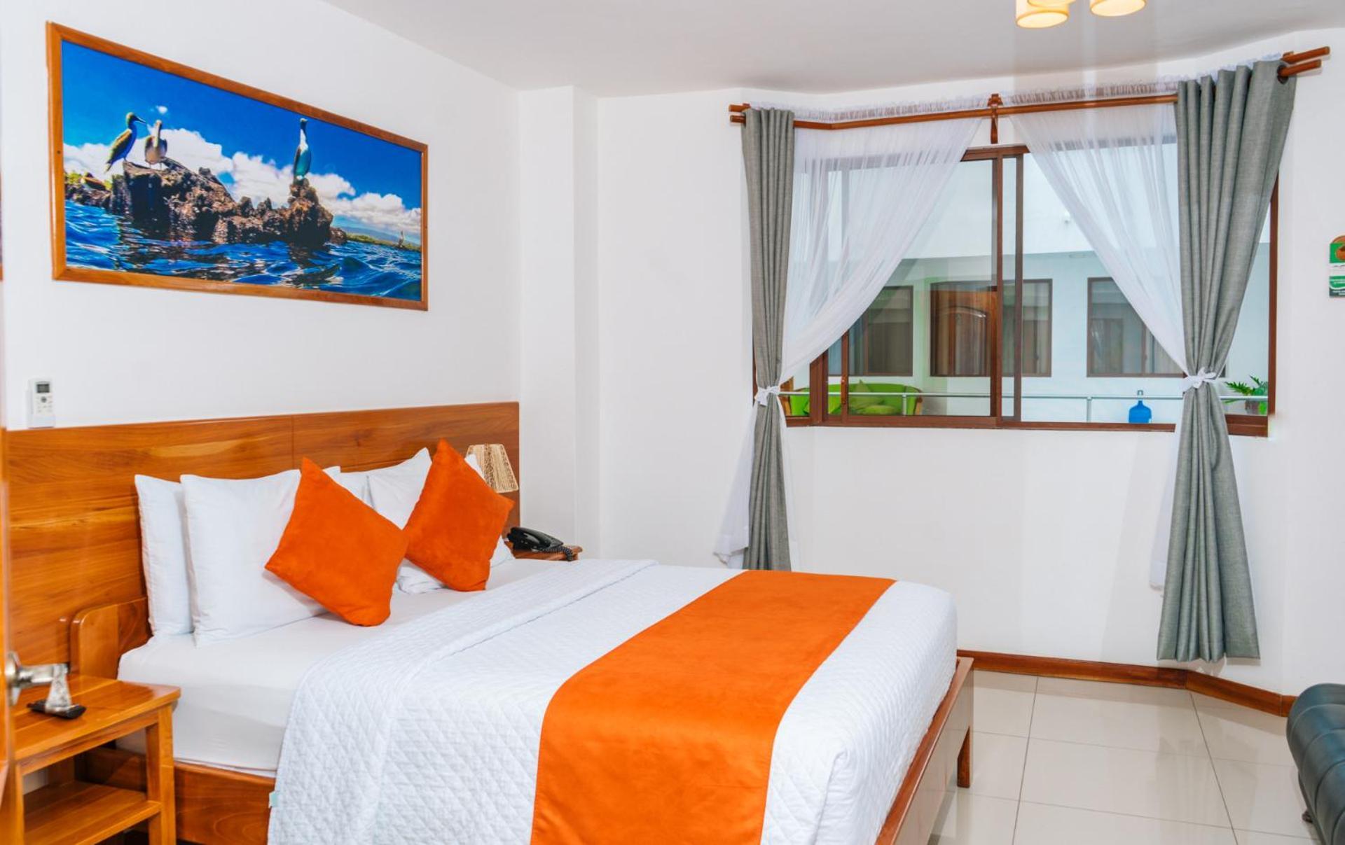 El Descanso Del Guia Puerto Ayora  Esterno foto