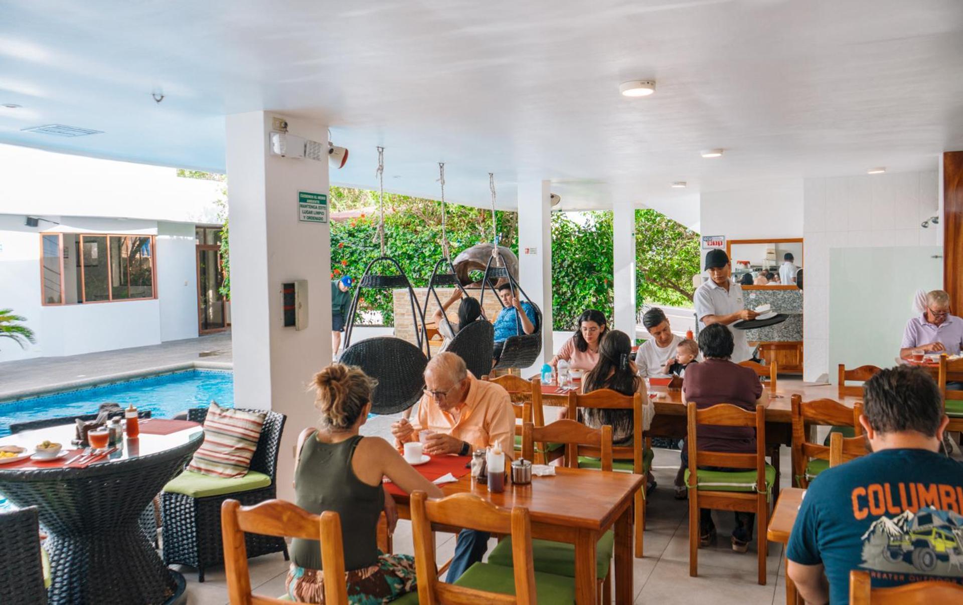 El Descanso Del Guia Puerto Ayora  Esterno foto